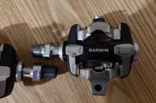 Pedales Garmin Rally XC100