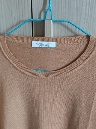 Maglia girocollo beige