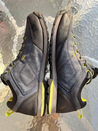 Scarpe trekking CMP blu scuro e verde acido