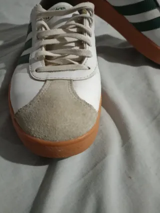 Zapatillas Adidas Blancas y Verdes