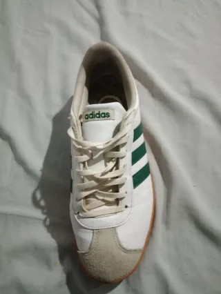 Zapatillas Adidas Blancas y Verdes