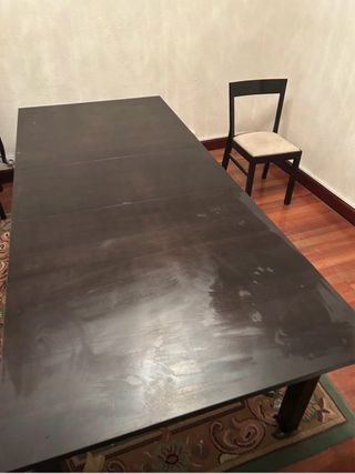 Mesa de comedor y 6 sillas