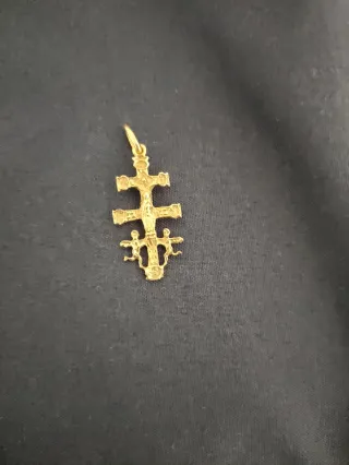 Cruz de Caravaca 18 quilates