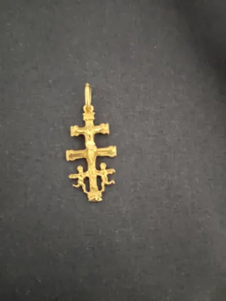 Cruz de Caravaca 18 quilates