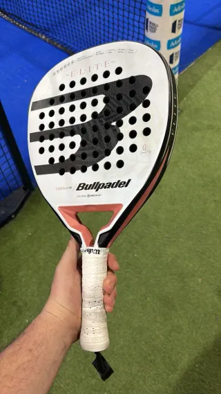 Pala Bullpadel Elite Pro Gemma Triay