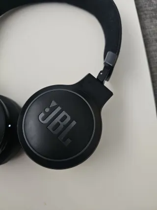 Audífonos JBL Negros