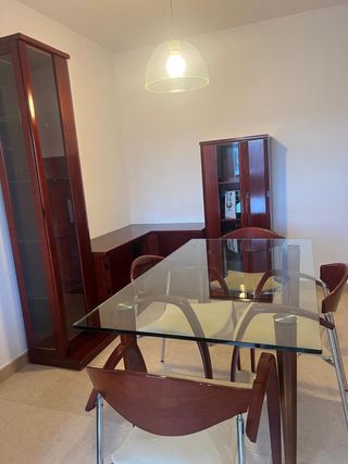 Muebles comedor.