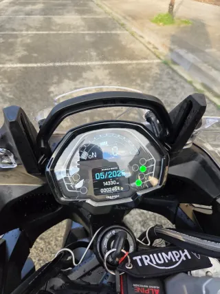 Triumph Tiger Sport 800