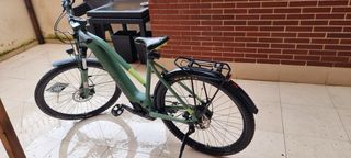 Bicicleta CUBE TOURING HYBRID ONE 625 – 2022 Verde