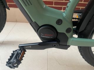 Bicicleta eléctrica como nueva.