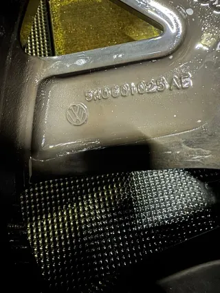 Llantas Bergamo Golf 8 GTI Originales