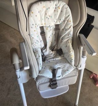 2 Tronas Jané Bebé