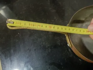 Cacerola de cobre con mango