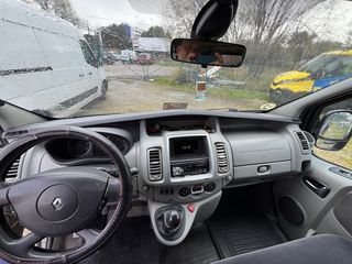 Renault Trafic 2011