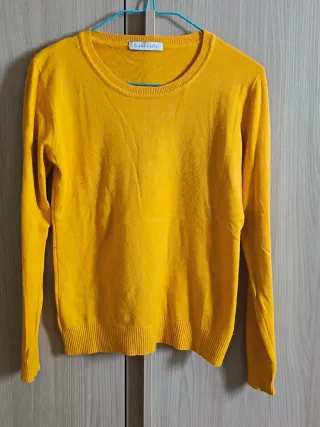 Maglia gialla girocollo