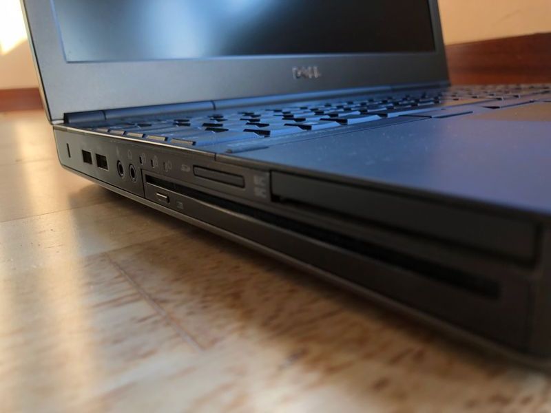 Dell Portátil para piezas afbeelding 10