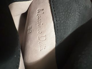 Botas altas piel Massimo Dutti negras