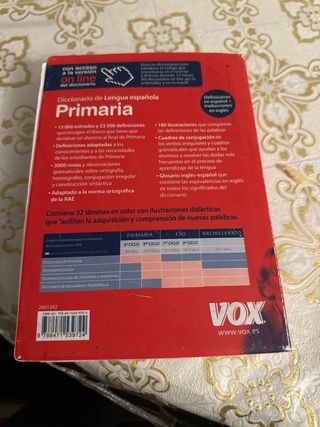 Diccionario de Primaria (Spanish and English Ed...