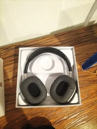 Auriculares Negros