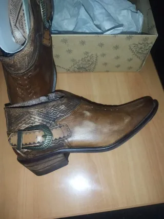 Botines de piel Veracruz marrones