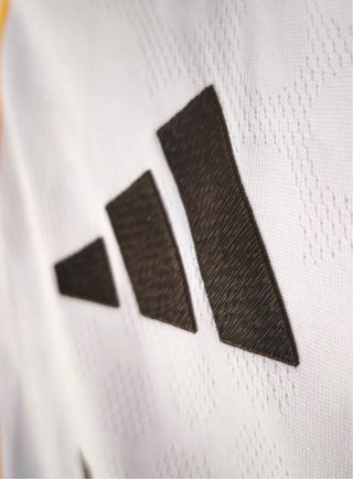 Camiseta Real Madrid M Player Version 2025/2026