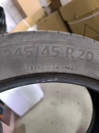 Neumático Continental