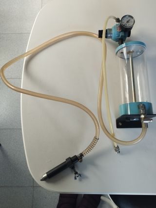 Pistola aire para aplicar pegamento