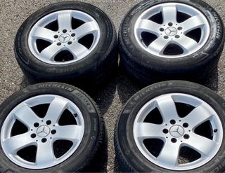 Llantas Mercedes W211 Vito Michelin 225/55 R16