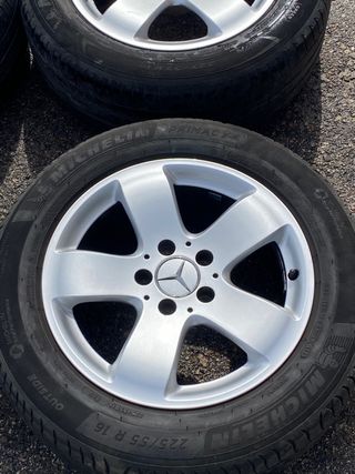 Llantas Mercedes W211 Vito Michelin 225/55 R16