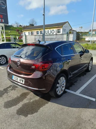 Opel Astra 2013