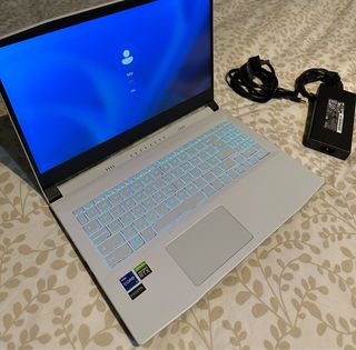 MSI Sword 15 A12UE i7-12700H RTX3060 16GB 512GB