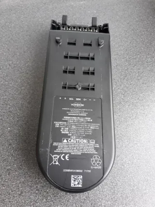 Batería Kobold VK7 con daños estéticos