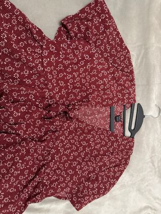 Blusa Shein XL Estampado Floral Rojo