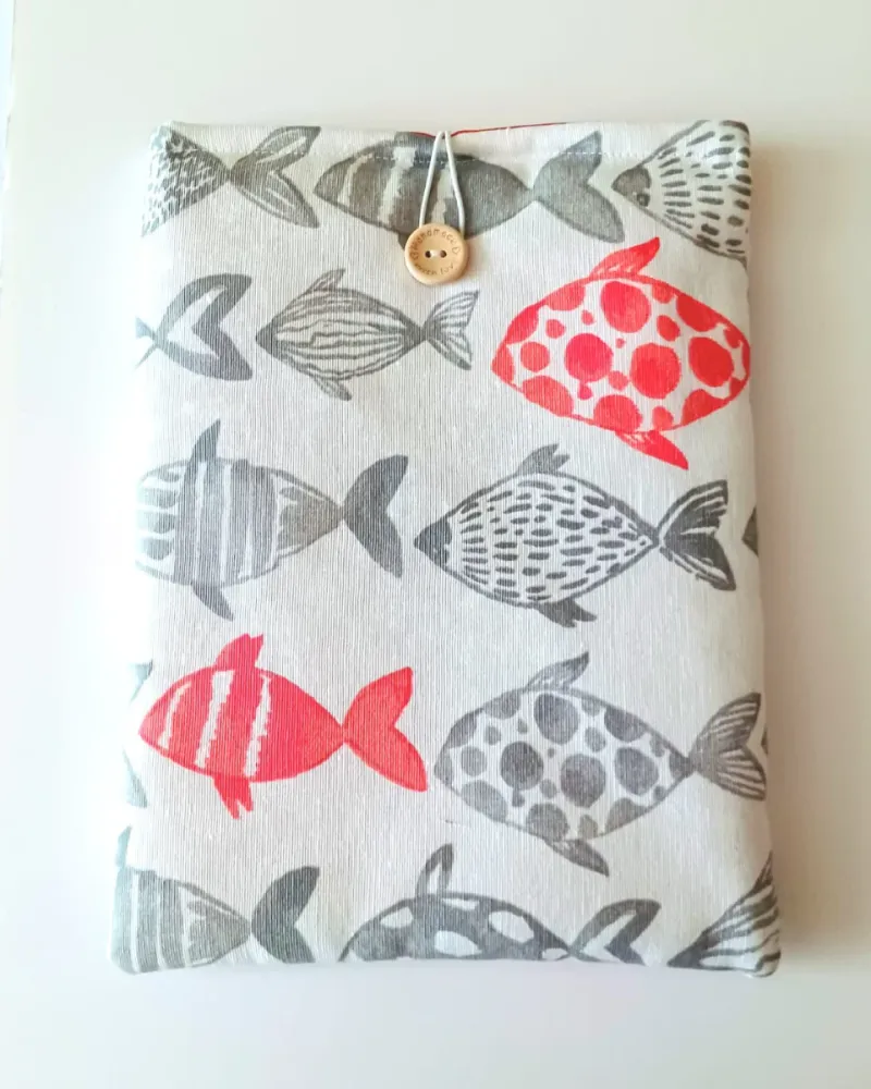 Funda protectora para libro o tablet peces grises
