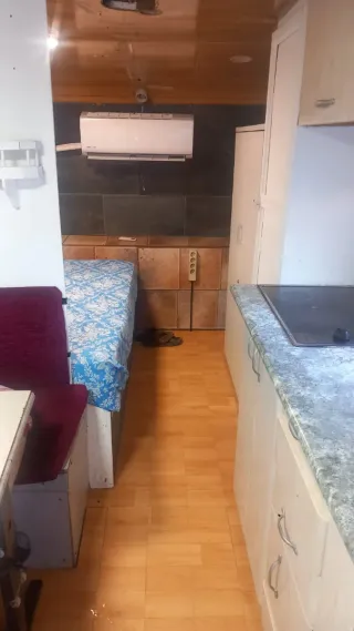 Alquilo caravana fija en mi parcela