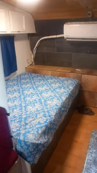 Alquilo caravana fija en mi parcela