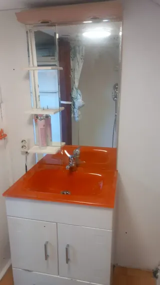 Alquilo caravana fija en mi parcela