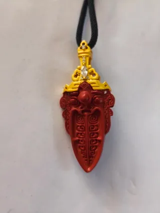 Collar Colgante Cinabrio Puro Chapado Oro 24K.