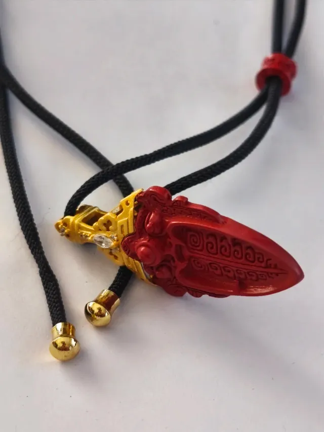 Collar Colgante Cinabrio Puro Chapado Oro 24K.