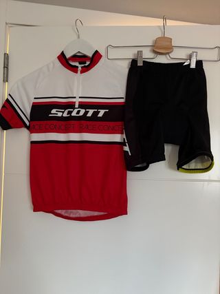 Conjunto Ciclismo Niño Scott