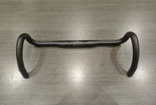 Manillar Mérida Road Carbon Team SL 420mm