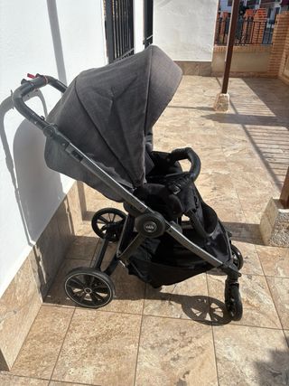 Carrito de bebé con capazo y silla CAM