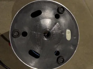 Molinillo de café eléctrico antiguo