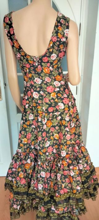 Traje Flamenca Talla 36-38 Negro Flores