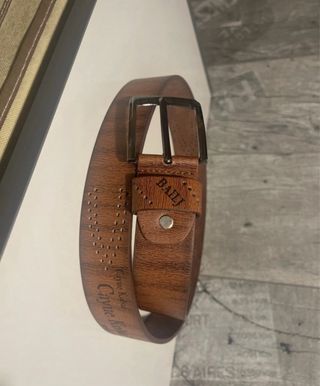 Cinturon de caballero color marron hebilla platead