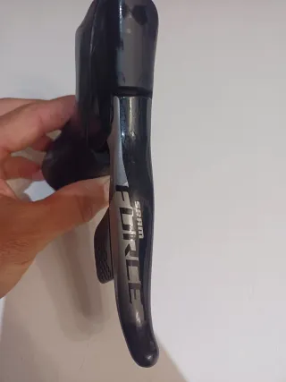 Manetas SRAM FORCE AXS