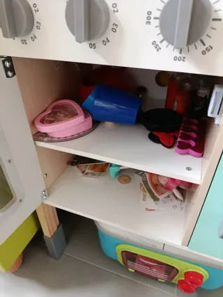Cocinita de madera infantil