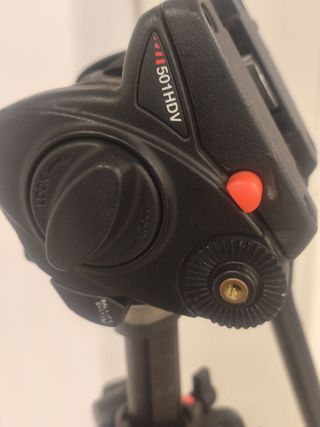 Trípode Manfrotto 055XH + Rótula Video 501HDV