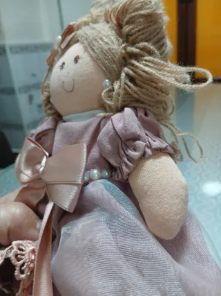 Muñeca de trapo antigua