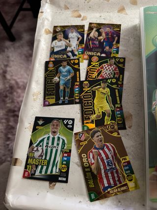 Colección cromos fútbol adrenalyn 2024-25